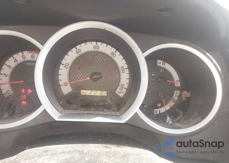 2014 Toyota Tacoma z USA, uszkodzony, nr VIN 5TFNX4CN2EX032950